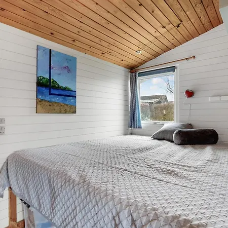 בית נופש Cozy In With House Sea View