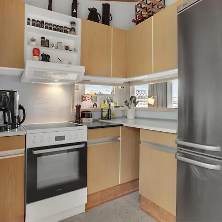 בית נופש Cozy In With House Sea View אסנס